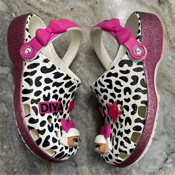 L.O.L. Surprise!™ x Crocs Classic Diva Clog Junior 5 - Picture 11 of 11